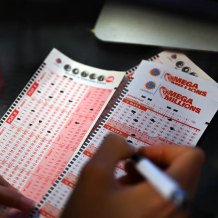 Record-Breaking $1.7 Billion Lottery Jackpots Ignite Nationwide Excitement